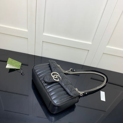 BOLSA GUCCI MARMONT PEQUENA 26