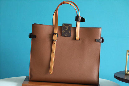 Franco Shops - Louis Vuittons  - 9844