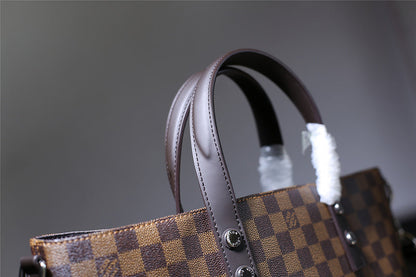 Franco Shops - Louis Vuittons  - 9840