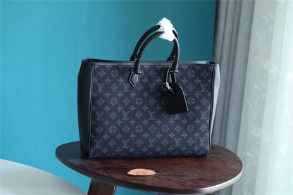 Franco Shops - Louis Vuittons  - 9865
