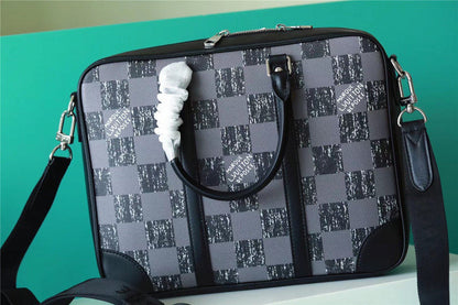 Franco Shops - Louis Vuittons  - 9809