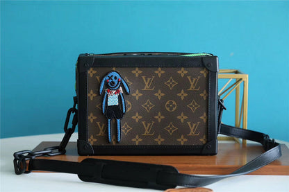 Franco Shops - Louis Vuittons  - 10160