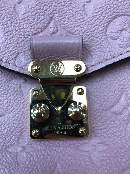 Crossbody Luxury Designer By Louis Vuitton  Size: Medium