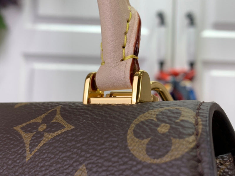 Franco Shops - Louis Vuittons  - 15746