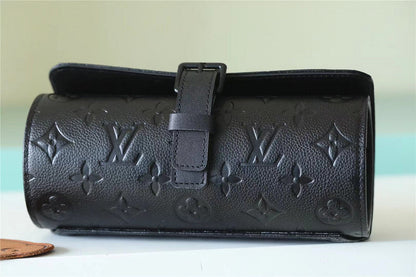 Franco Shops - Louis Vuittons  - 9477