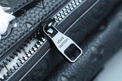 Franco Shops - Louis Vuittons  - 10102