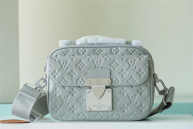Franco Shops - Louis Vuittons  - 9909