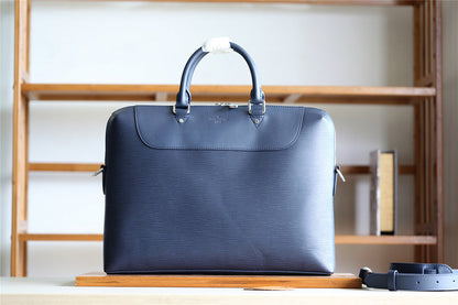 Franco Shops - Louis Vuittons  - 9851