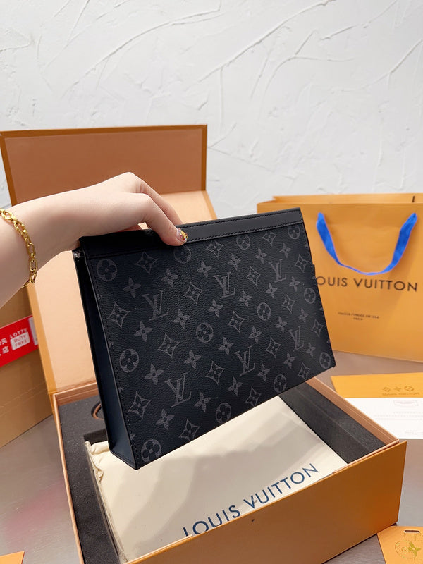Franco Shops - Louis Vuittons  - 15019
