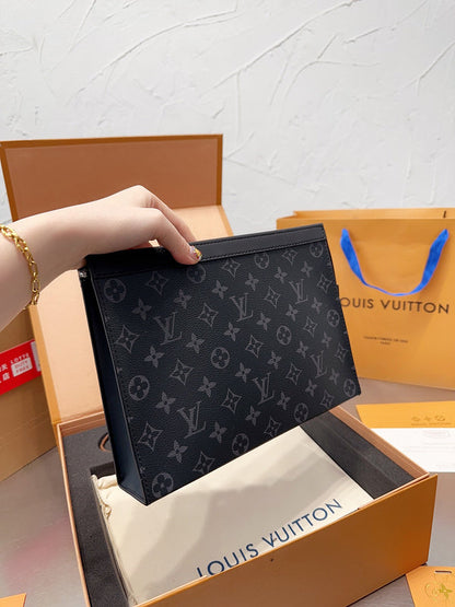 Franco Shops - Louis Vuittons  - 15019