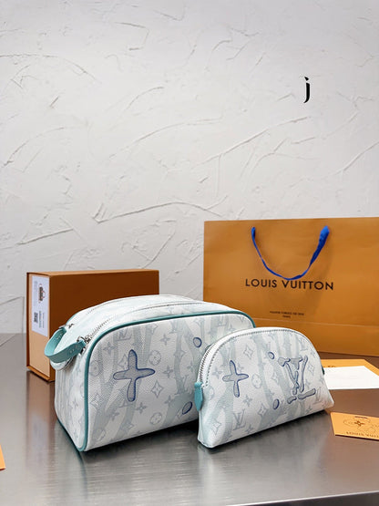 Franco Shops - Louis Vuittons  - 15028