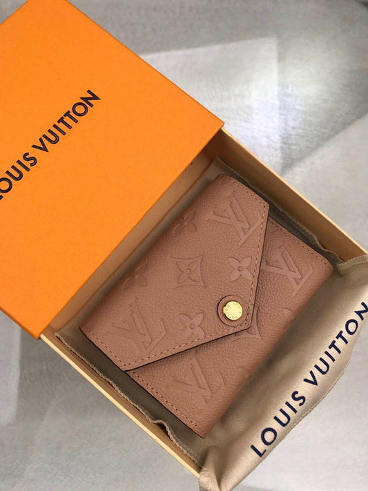 Franco Shops - Louis Vuittons  - 9149