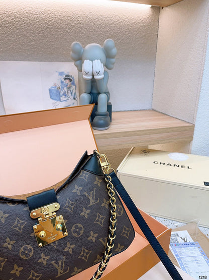 Franco Shops - Louis Vuittons  - 14874