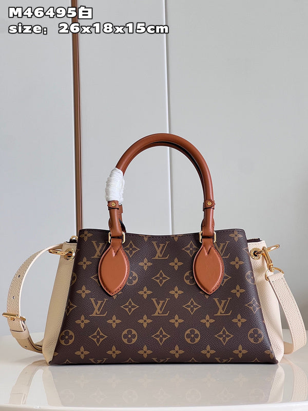 Franco Shops - Louis Vuittons  - 15318