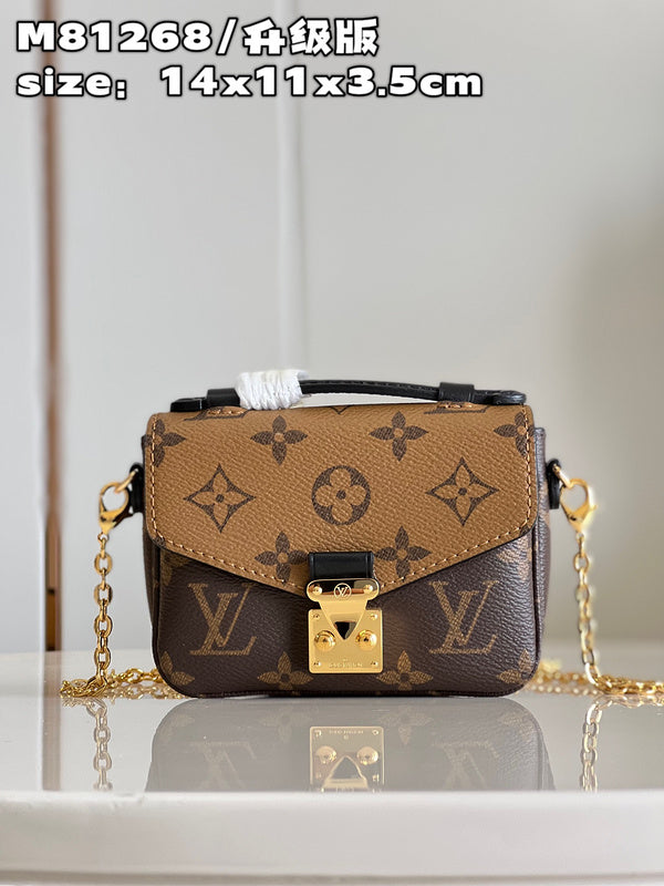 Franco Shops - Louis Vuittons  - 15825