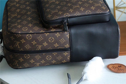 Franco Shops - Louis Vuittons  - 9627