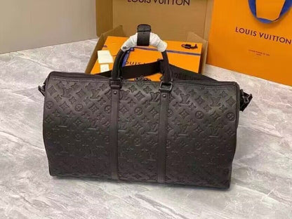 Franco Shops - Louis Vuittons  - 15259