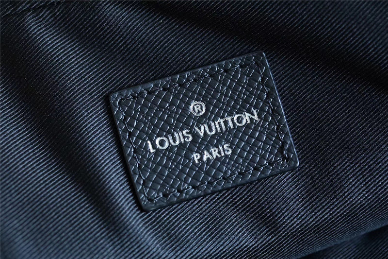 Franco Shops - Louis Vuittons  - 9830