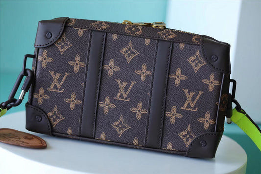 Franco Shops - Louis Vuittons  - 10108