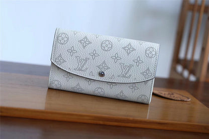 Franco Shops - Louis Vuittons  - 9349