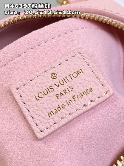 Franco Shops - Louis Vuittons  - 15401