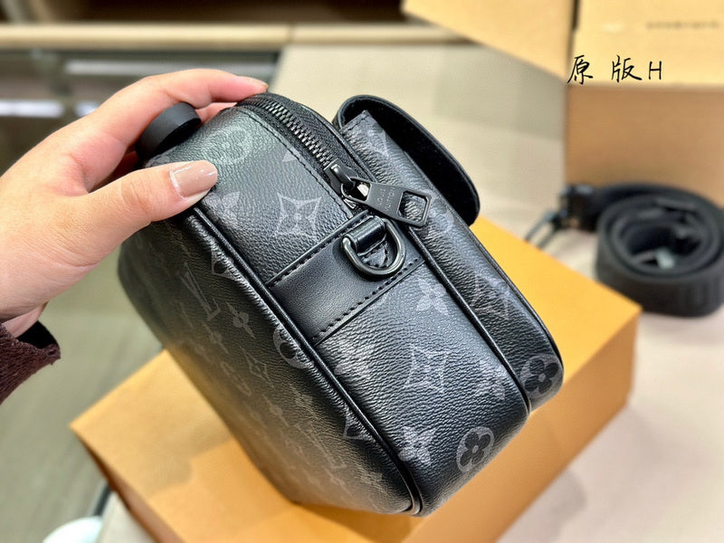 Franco Shops - Louis Vuittons  - 14982