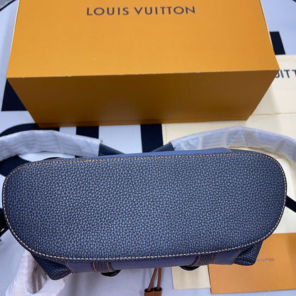 Franco Shops - Louis Vuittons  - 9651