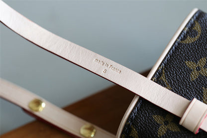 Franco Shops - Louis Vuittons  - 9260