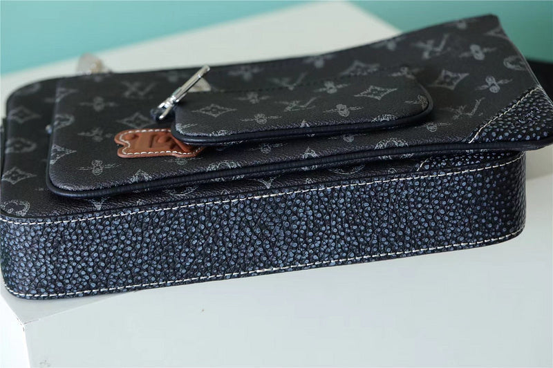 Franco Shops - Louis Vuittons  - 10054