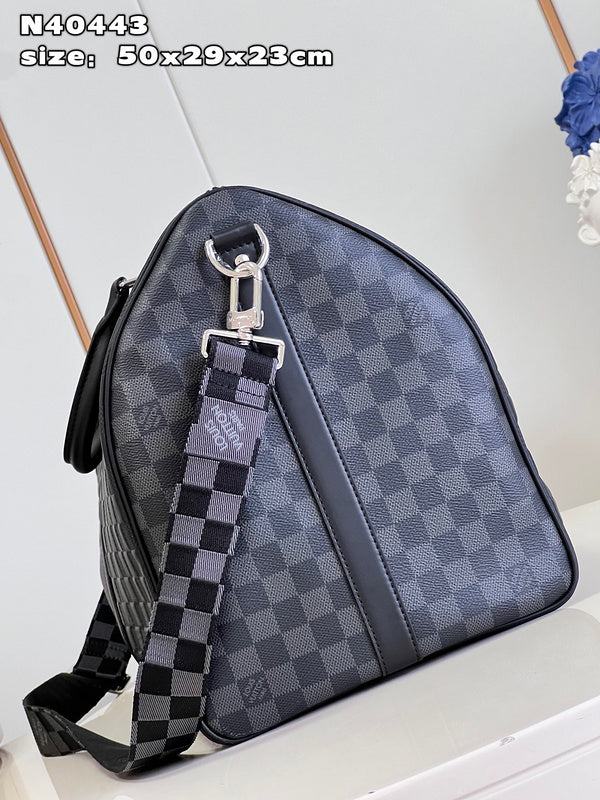 Franco Shops - Louis Vuittons  - 15385