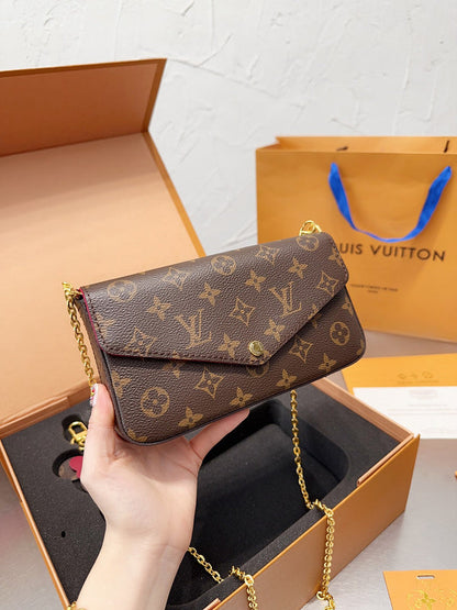 Franco Shops - Louis Vuittons  - 15022