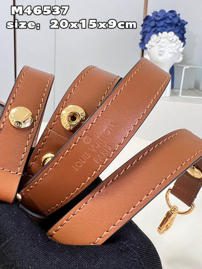 Franco Shops - Louis Vuittons  - 15611