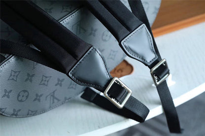 Franco Shops - Louis Vuittons  - 9675
