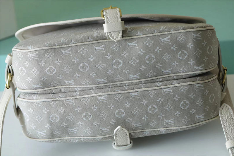 Franco Shops - Louis Vuittons  - 10009