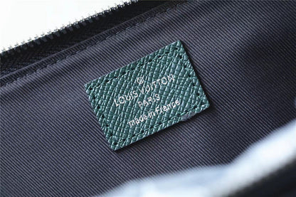 Franco Shops - Louis Vuittons  - 9792