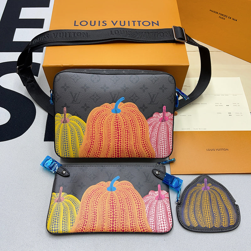 Franco Shops - Louis Vuittons  - 10056