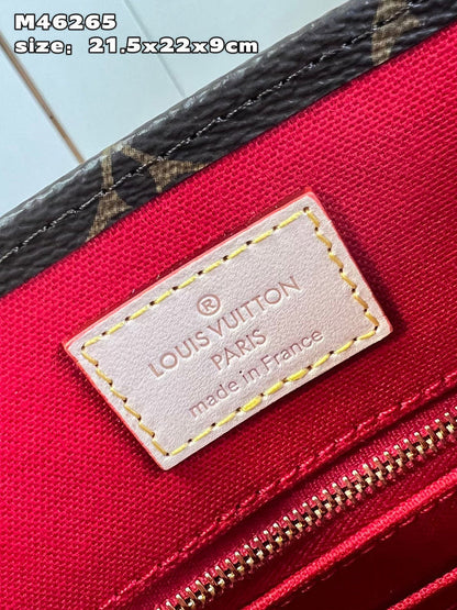 Franco Shops - Louis Vuittons  - 15393