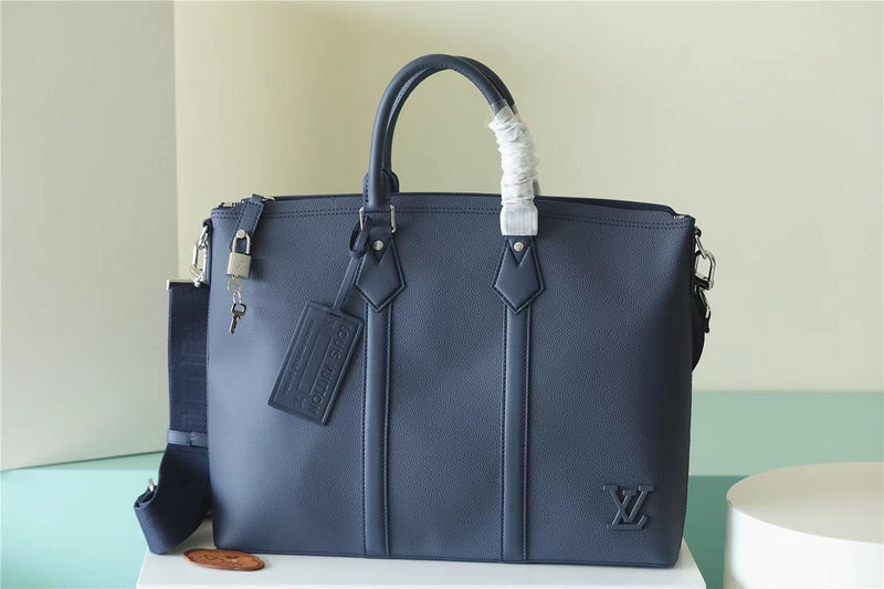 Franco Shops - Louis Vuittons  - 9795