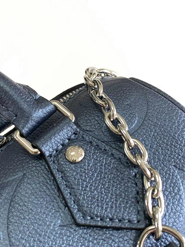 Franco Shops - Louis Vuittons  - 15286