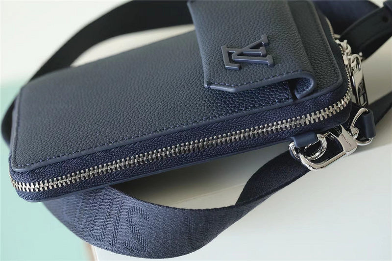 Franco Shops - Louis Vuittons  - 9978
