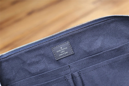 Franco Shops - Louis Vuittons  - 9874