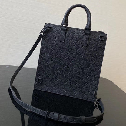 Franco Shops - Louis Vuittons  - 15550