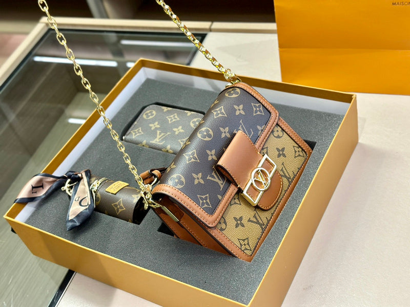 Franco Shops - Louis Vuittons  - 14895