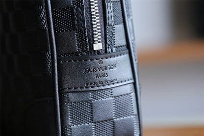 Franco Shops - Louis Vuittons  - 9850