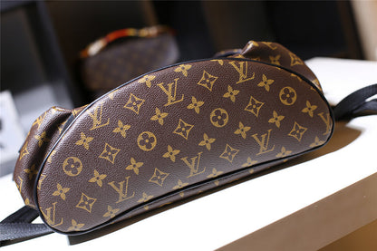 Franco Shops - Louis Vuittons  - 9702