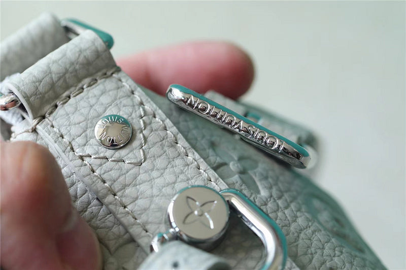 Franco Shops - Louis Vuittons  - 10001