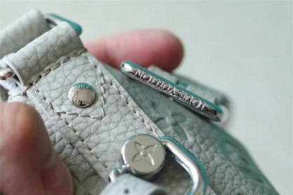 Franco Shops - Louis Vuittons  - 10001
