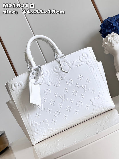 Franco Shops - Louis Vuittons  - 15478