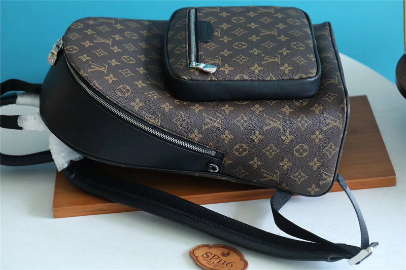 Franco Shops - Louis Vuittons  - 9633