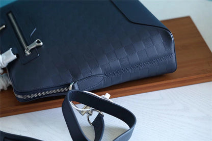 Franco Shops - Louis Vuittons  - 9824
